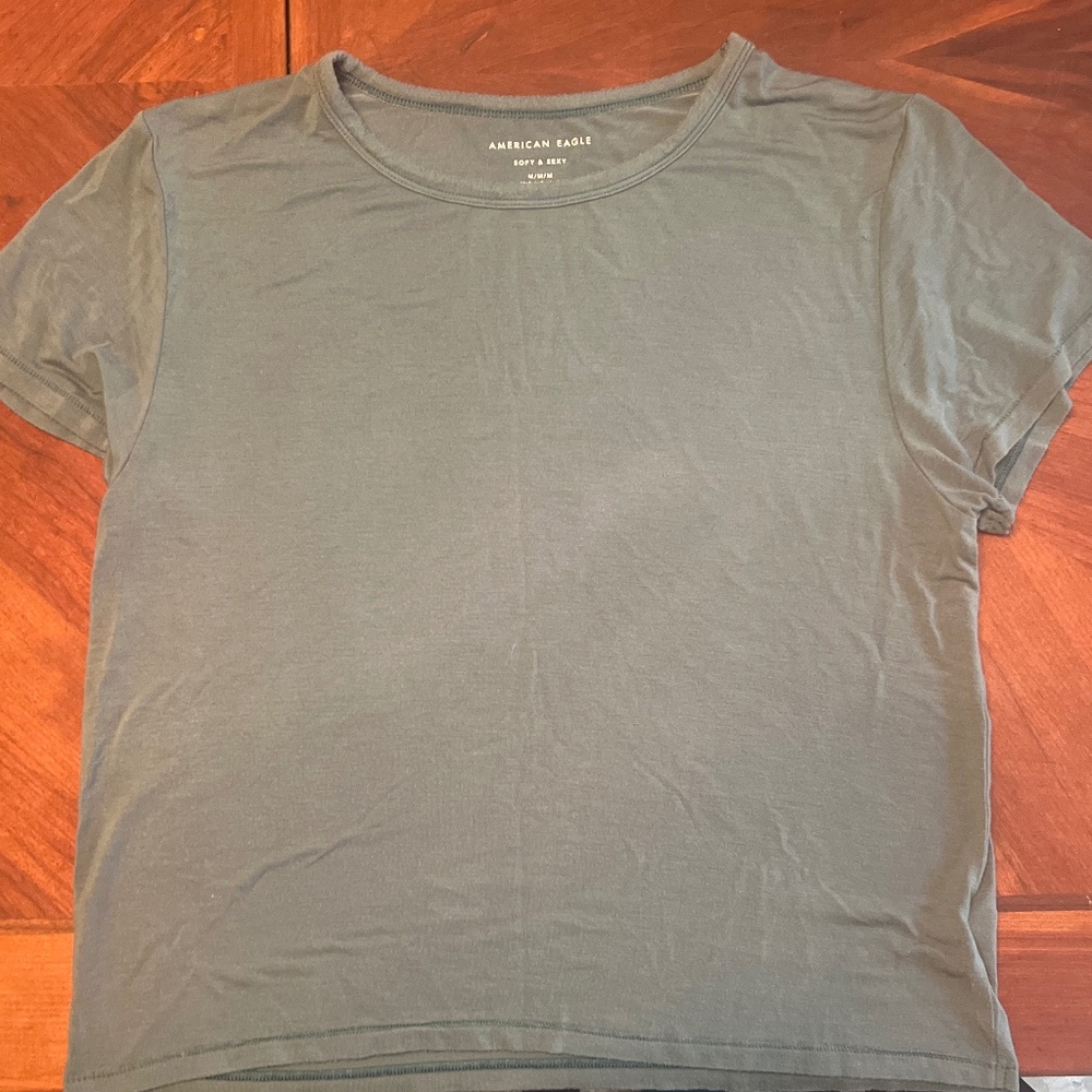 American Eagle Soft and Sexy Green Tee
